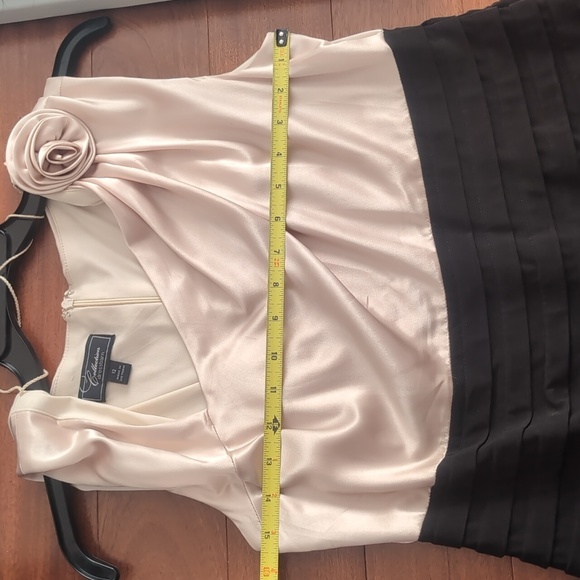 Dress barn two-tone formal dress with flower (champagne/black) - Picture 3 of 6